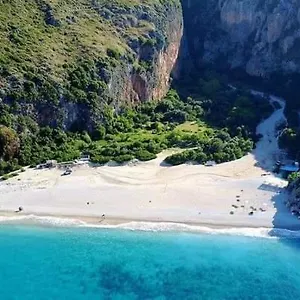 Gjipe Eco Camping