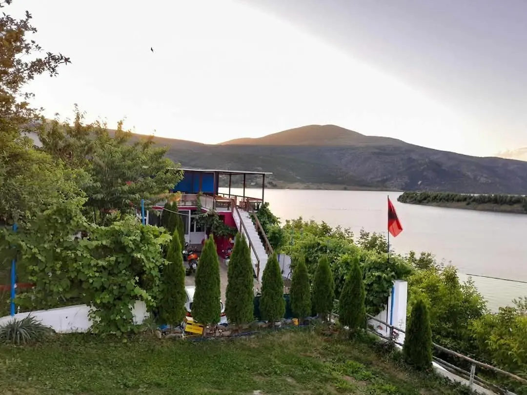 Superpanorama Guesthouse Kukes